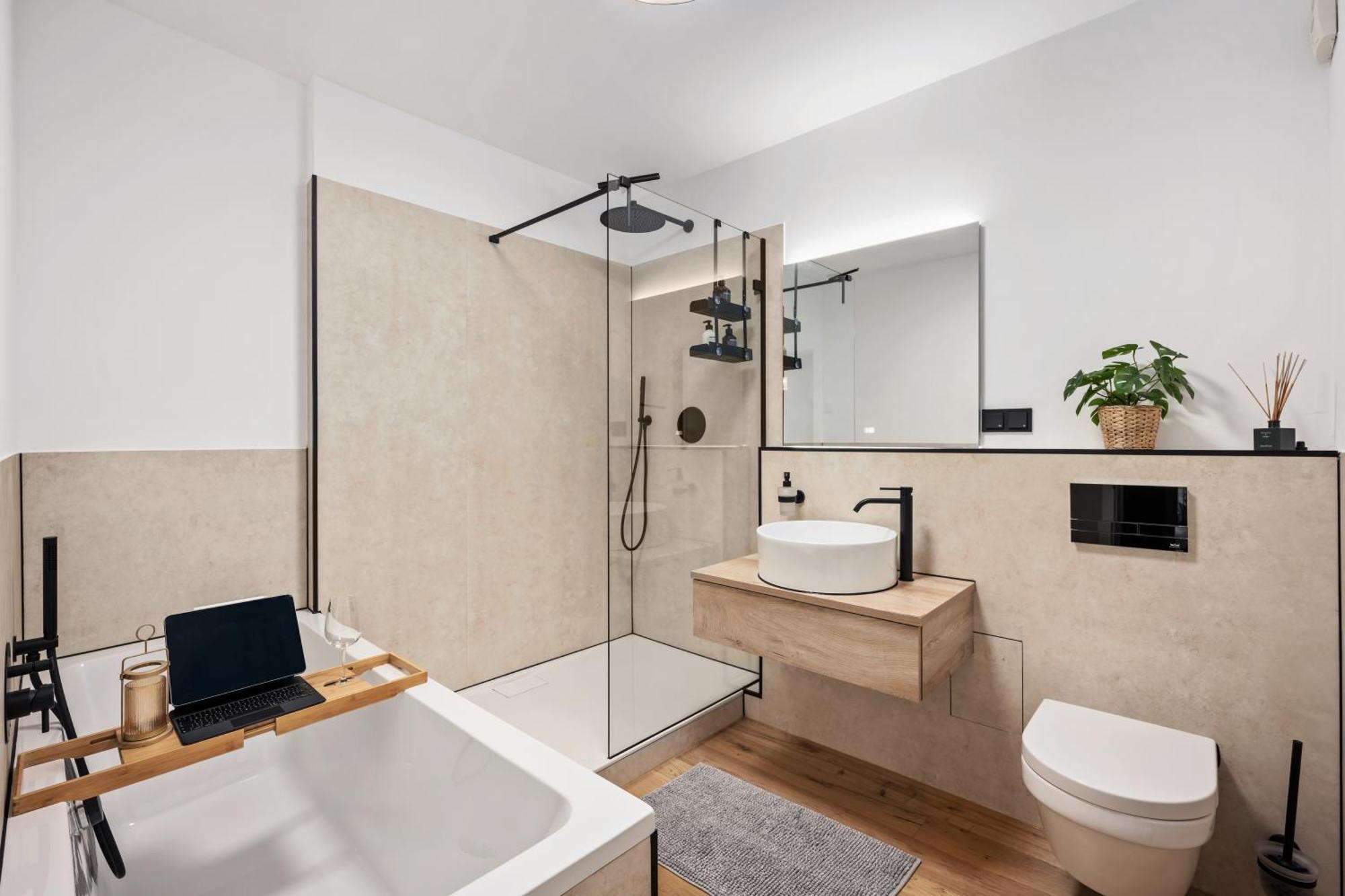 Edler Wohnraum Schwanenteich-Penthouse Mit Garage, Grill, Kaffeevollautomat, Klima, Lift & Terrasse Apartamento Zwickau Exterior foto